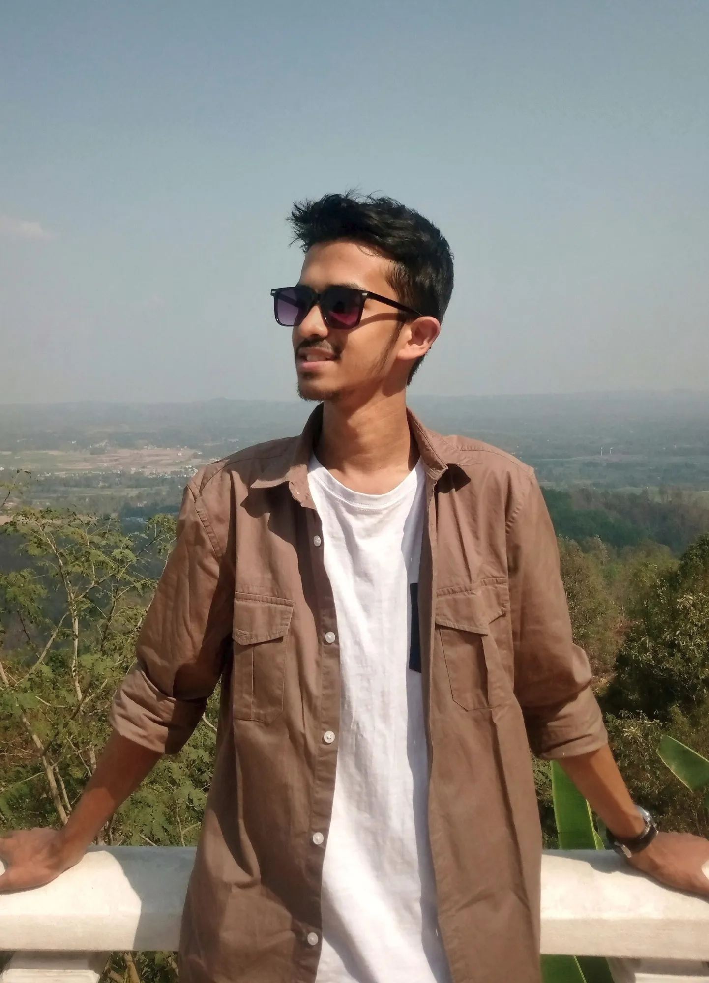 Taseen CR 9